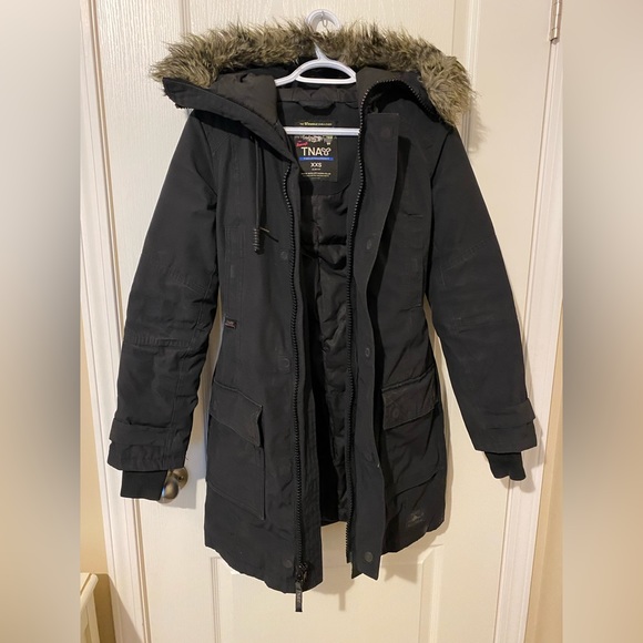 Aritzia TNA Bancroft Parka - Picture 2 of 3